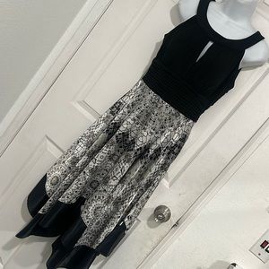 New Sangria Black and White print dress size small